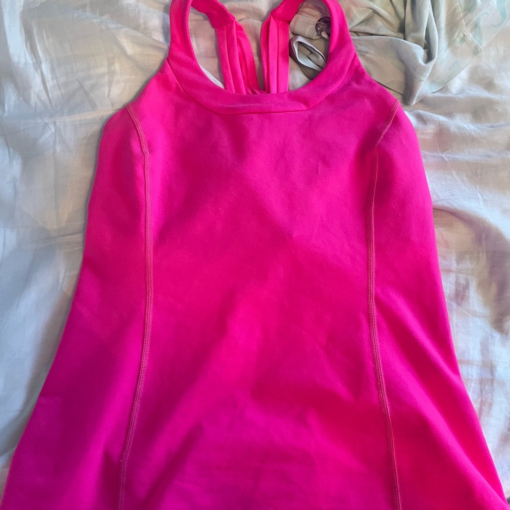 Lulu tank size 10
